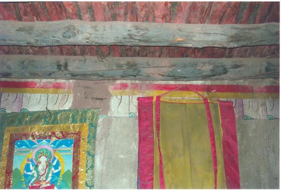 Cracks on monastery's beam